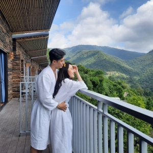 Áo tắm khách sạn 01